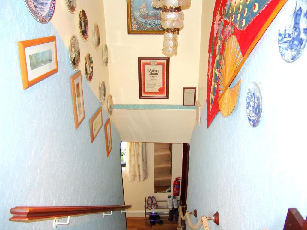 Hazels Roost Bed & Breakfast